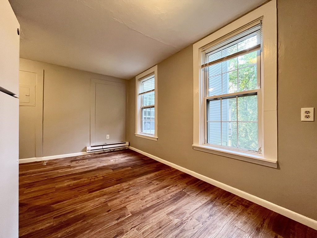 1 bed, 1 bath apartment for rent at 338 Summer Unit 5, Franklin — photo 4 of 17