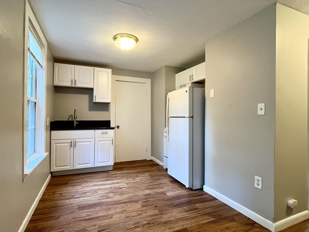 1 bed, 1 bath apartment for rent at 338 Summer Unit 5, Franklin — photo 2 of 17
