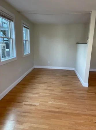 Studio bed, 1 bath apartment for rent at 338 W Broadway Unit 1, South Boston — photo 2 of 9