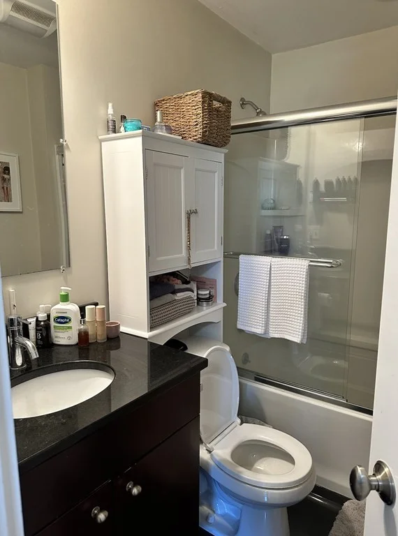 Studio bed, 1 bath apartment for rent at 338 W Broadway Unit 4, South Boston — photo 6 of 6
