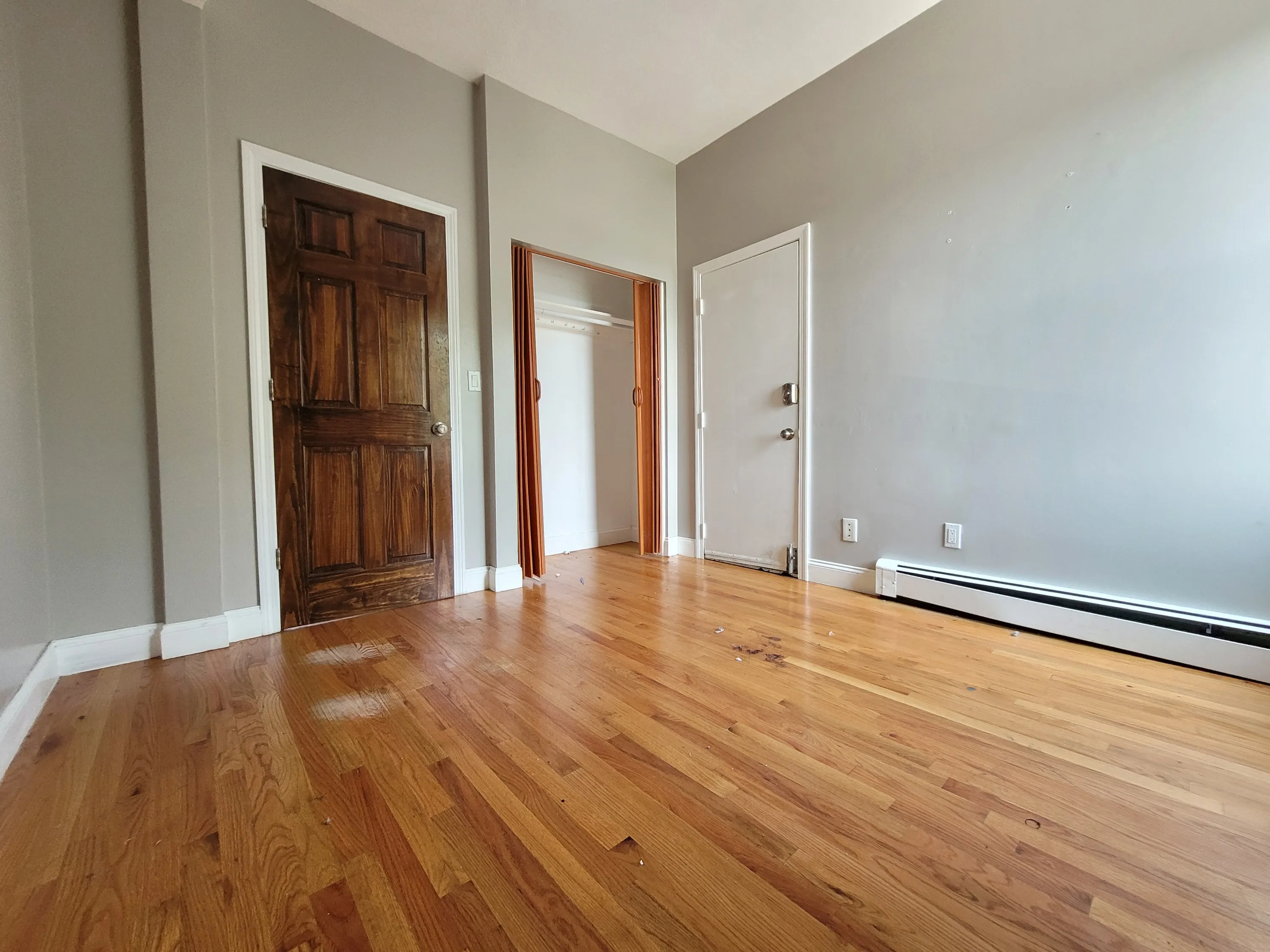 3 bed, 1 bath apartment for rent at 338 Warren St Unit 6, Roxbury — photo 2 of 10