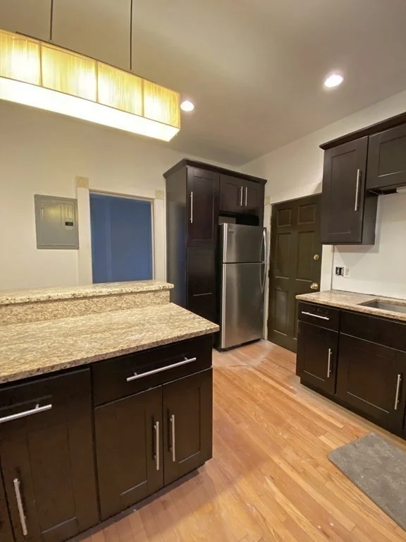 3 bed, 1 bath apartment for rent at 339-3 Allston St Unit 3, Cambridgeport — photo 4 of 16