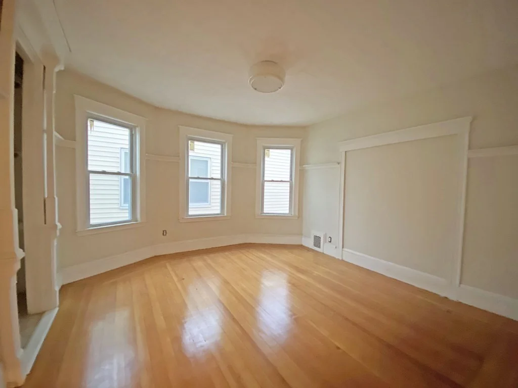 3 bed, 1 bath apartment for rent at 339-3 Allston St Unit 3, Cambridgeport — photo 7 of 16