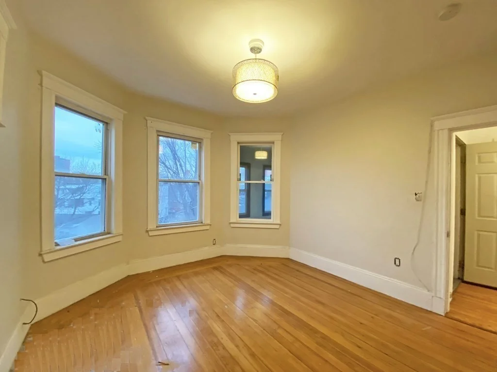 3 bed, 1 bath apartment for rent at 339-3 Allston St Unit 3, Cambridgeport — photo 9 of 16