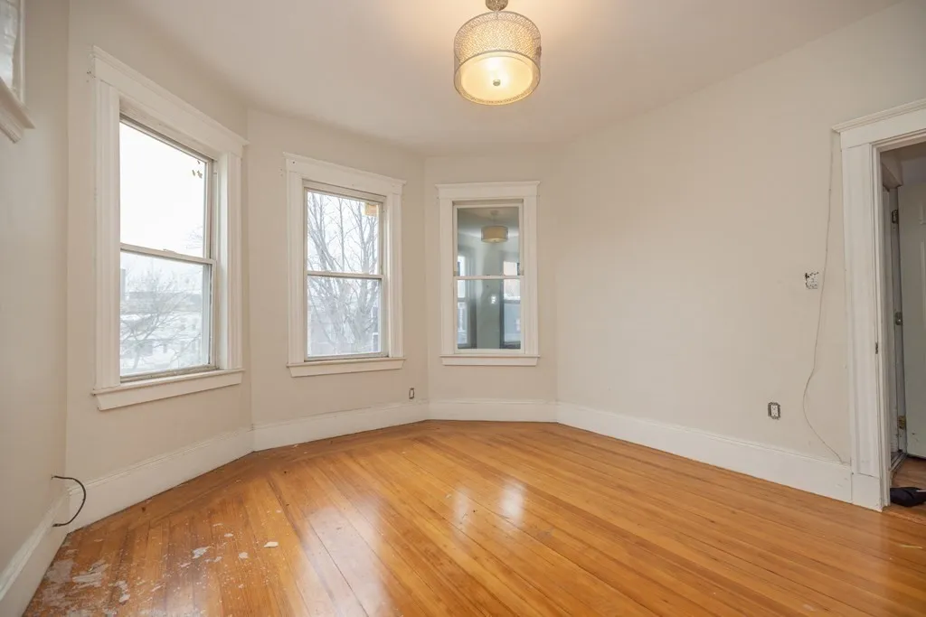 4 bed, 1.5 bath apartment for rent at 339 Allston St Unit 1, Cambridgeport — photo 20 of 22