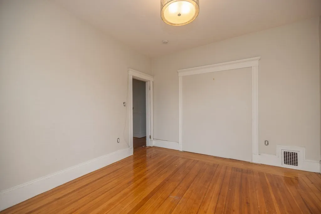4 bed, 1.5 bath apartment for rent at 339 Allston St Unit 1, Cambridgeport — photo 6 of 22