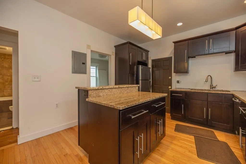 4 bed, 1.5 bath apartment for rent at 339 Allston St Unit 1, Cambridgeport — photo 11 of 22