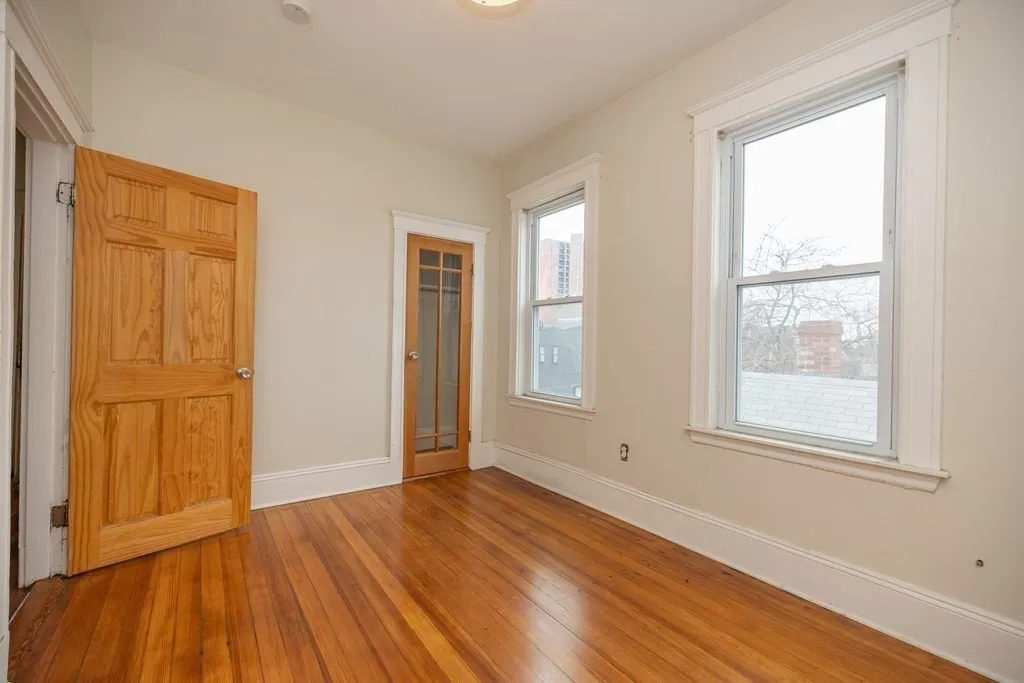 4 bed, 1.5 bath apartment for rent at 339 Allston St Unit 1, Cambridgeport — photo 16 of 22