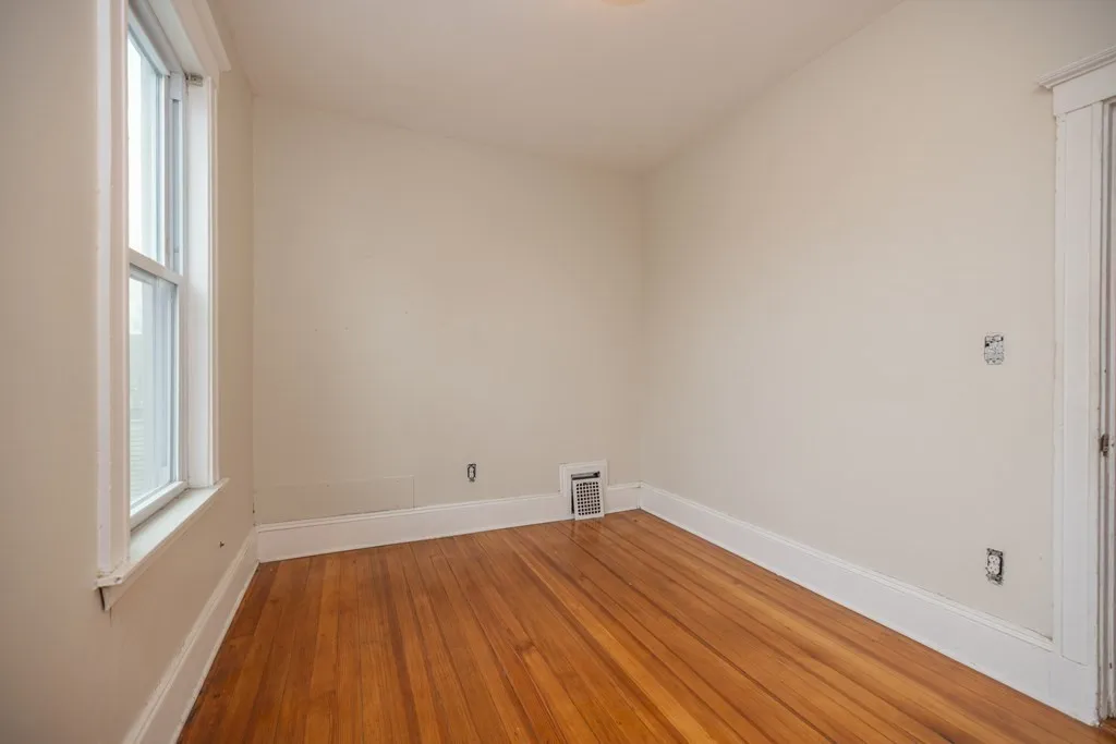 4 bed, 1.5 bath apartment for rent at 339 Allston St Unit 1, Cambridgeport — photo 17 of 22