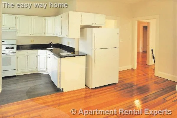 3 bed, 2 bath apartment for rent at 339 Beacon St Unit 1, Porter Square — photo 1 of 8