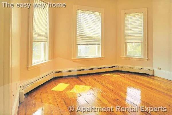 3 bed, 2 bath apartment for rent at 339 Beacon St Unit 1, Porter Square — photo 2 of 8