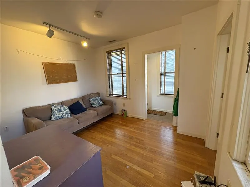 1 bed, 1 bath apartment for rent at 339 Broadway Unit 1R, Mid Cambridge — photo 1 of 8