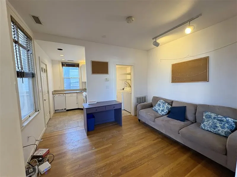 1 bed, 1 bath apartment for rent at 339 Broadway Unit 1R, Mid Cambridge — photo 3 of 8