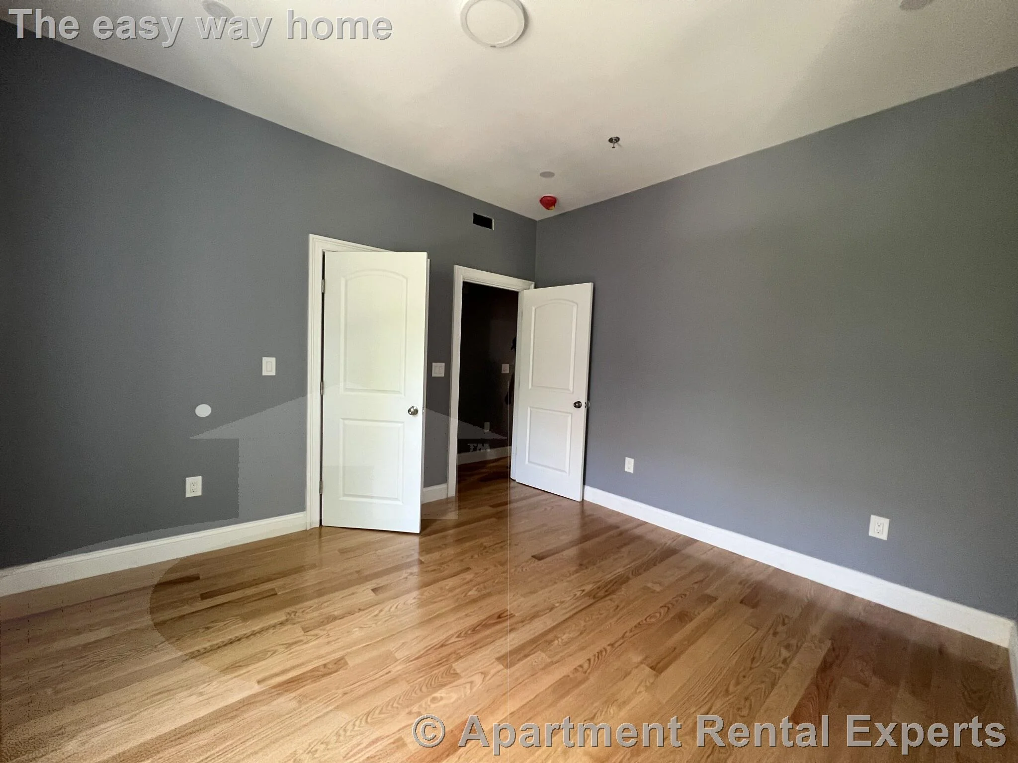 4 bed, 2 bath apartment for rent at 339 Cambridge St Unit 2, East Cambridge — photo 3 of 10