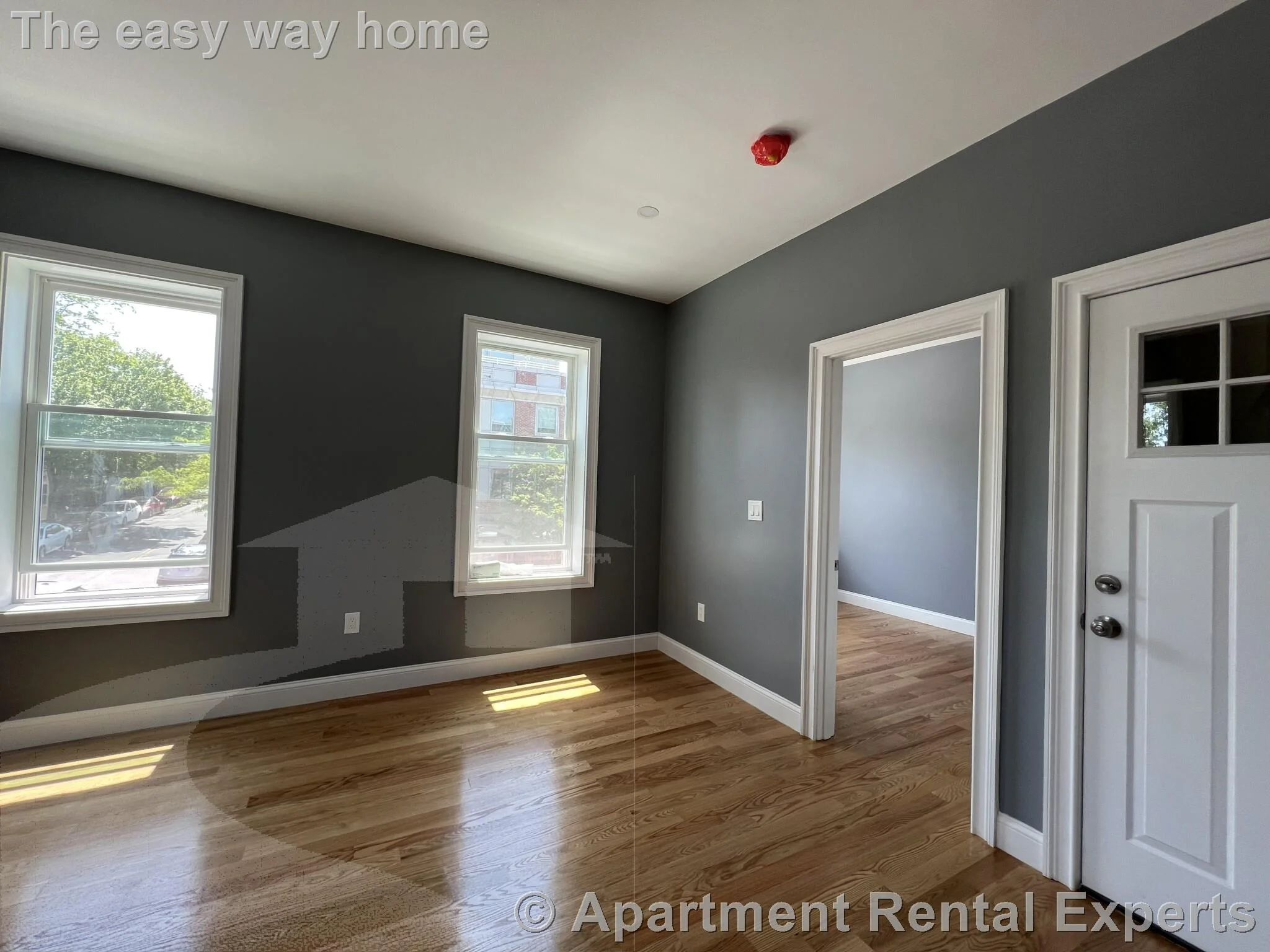 4 bed, 2 bath apartment for rent at 339 Cambridge St Unit 2, East Cambridge — photo 1 of 10
