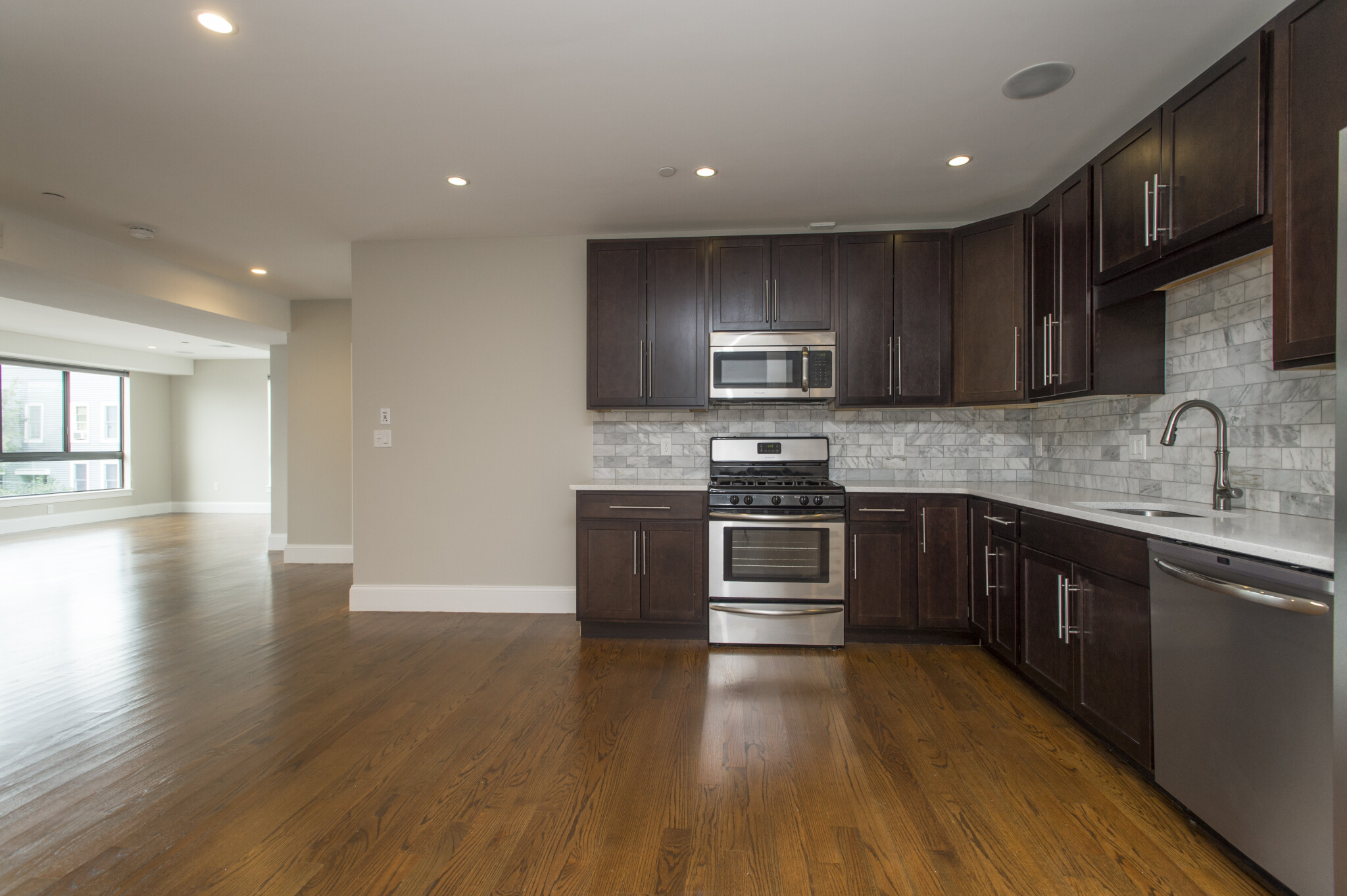 2 bed, 2 bath apartment for rent at 339 D St Unit 18, South Boston