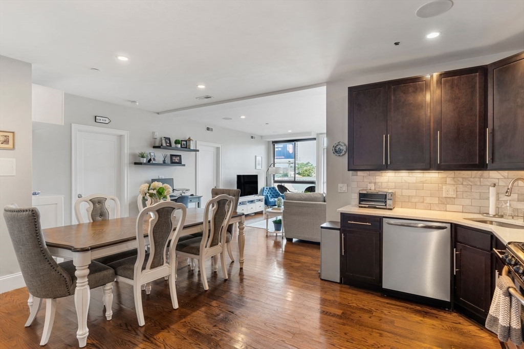 2 bed, 1 bath apartment for rent at 339 D St Unit 8, South Boston — photo 24 of 32