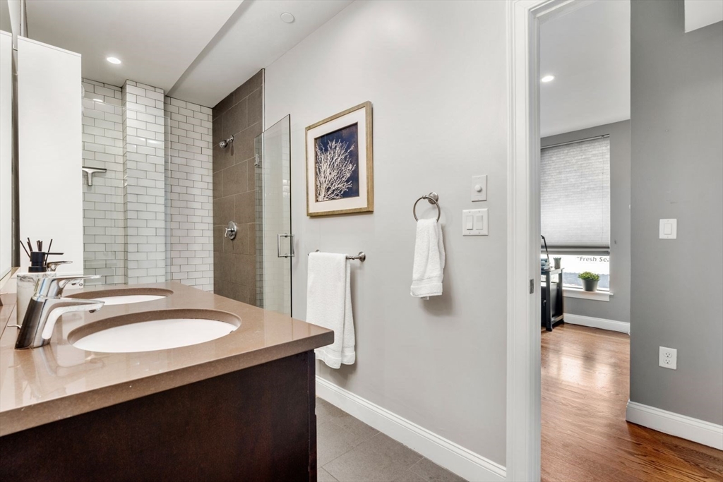 2 bed, 1 bath apartment for rent at 339 D St Unit 8, South Boston — photo 15 of 32