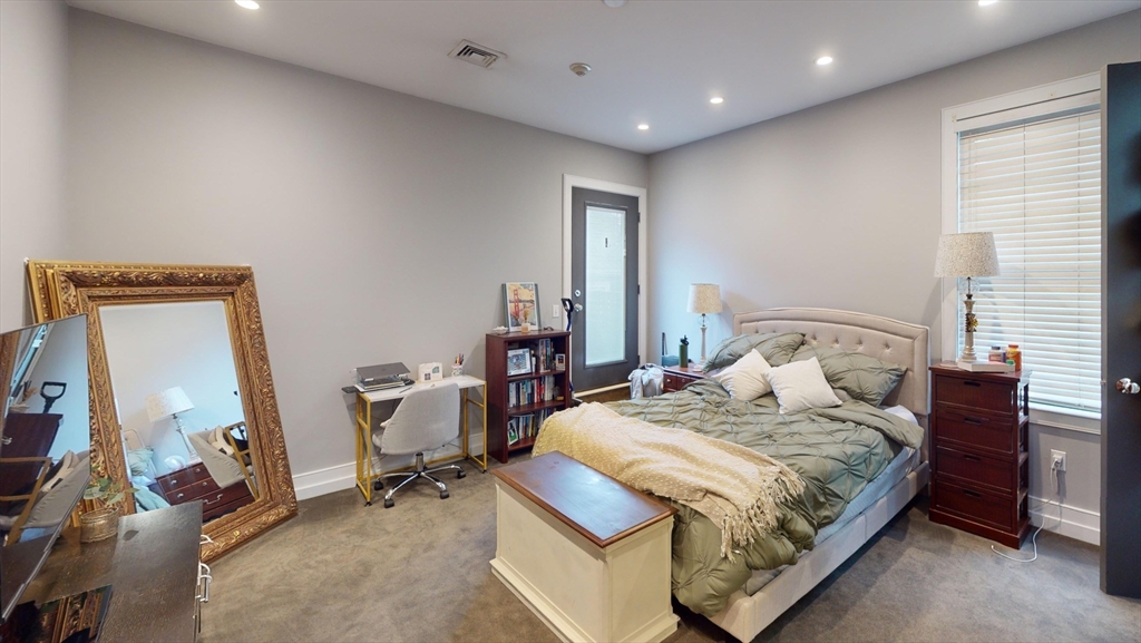 3 bed, 2 bath apartment for rent at 339 Dorchester St Unit 2, South Boston — photo 11 of 20