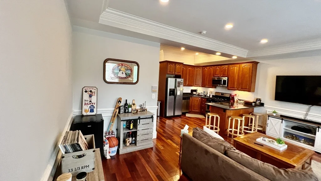 2 bed, 1 bath apartment for rent at 339 E St Unit 3, South Boston — photo 3 of 21