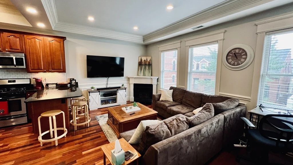 2 bed, 1 bath apartment for rent at 339 E St Unit 3, South Boston — photo 5 of 21