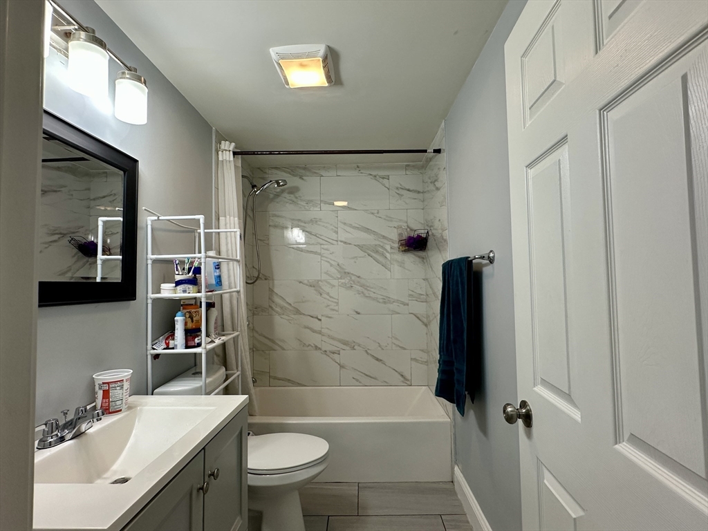2 bed, 1 bath apartment for rent at 339 N Front St Unit 1, New Bedford — photo 7 of 11