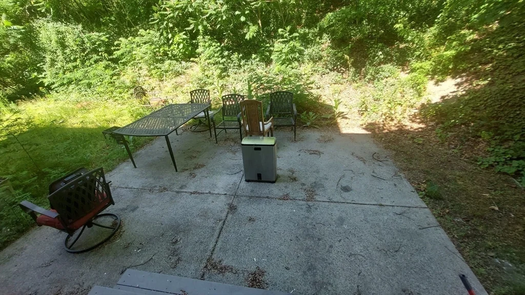 5 bed, 3 bath apartment for rent at 339 Poplar St, Roslindale — photo 29 of 32