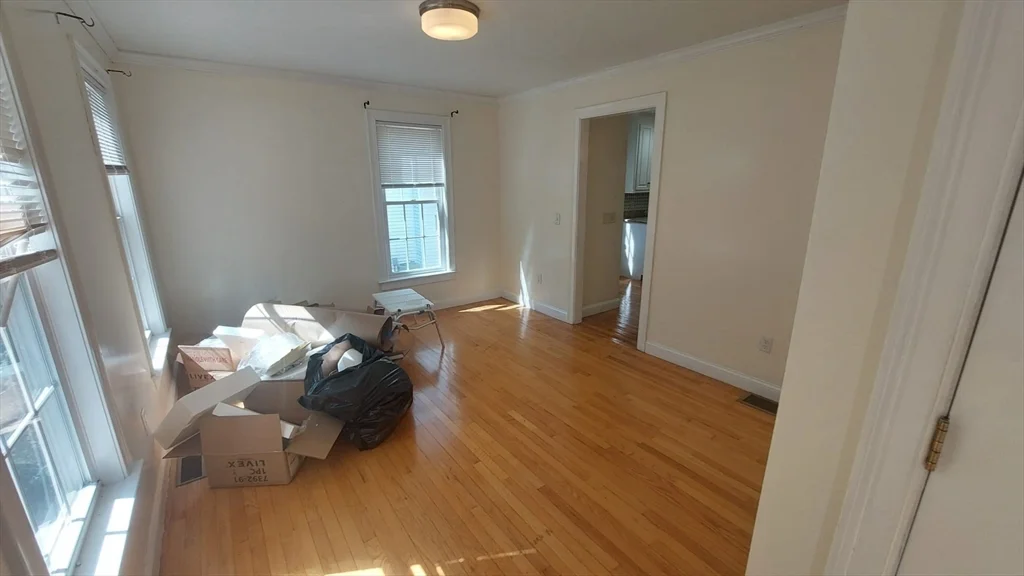 5 bed, 3 bath apartment for rent at 339 Poplar St, Roslindale — photo 24 of 32