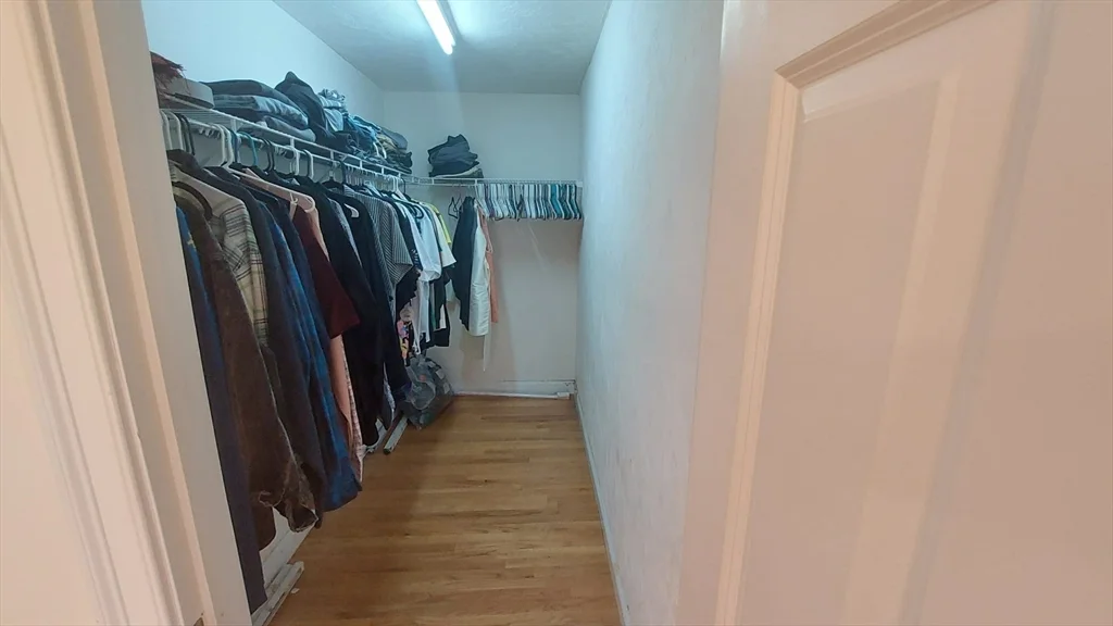 5 bed, 3 bath apartment for rent at 339 Poplar St, Roslindale — photo 10 of 32