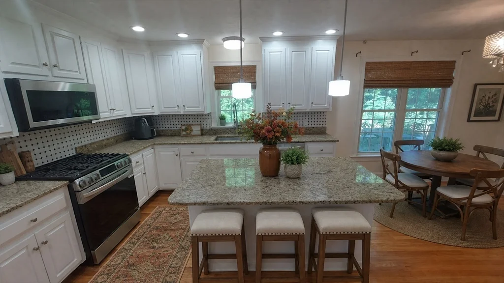 5 bed, 3 bath apartment for rent at 339 Poplar St, Roslindale