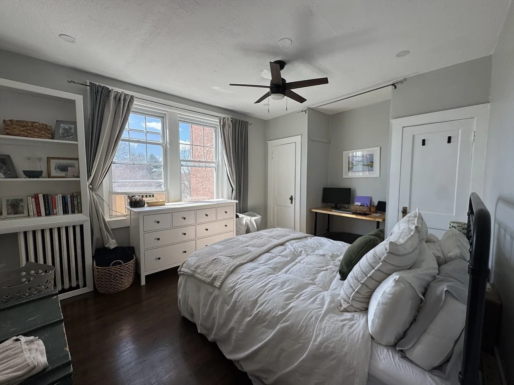1 bed, 1 bath apartment for rent at 339 S Huntington Ave Unit 7, Jamaica Plain — photo 4 of 10