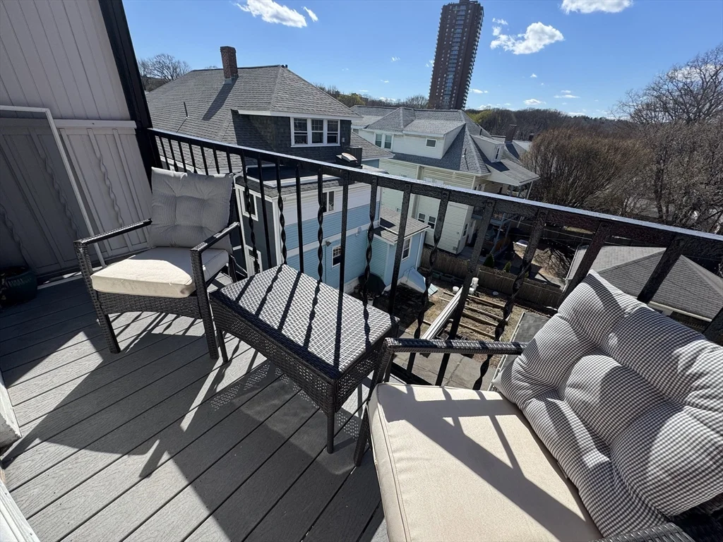 1 bed, 1 bath apartment for rent at 339 S Huntington Ave Unit 7, Jamaica Plain — photo 7 of 10