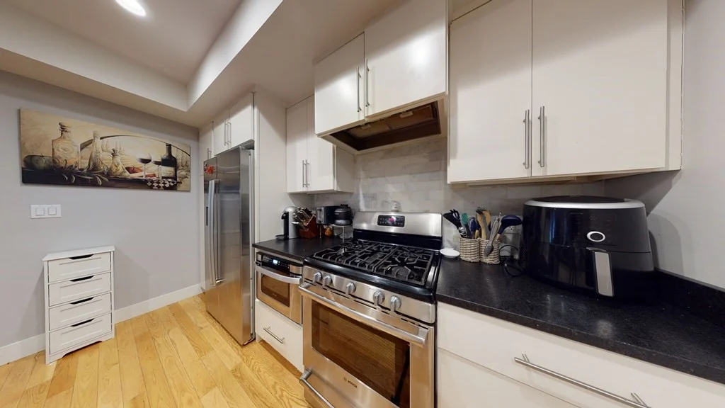 2 bed, 2 bath apartment for rent at 339 W Broadway Unit 11, South Boston — photo 2 of 13