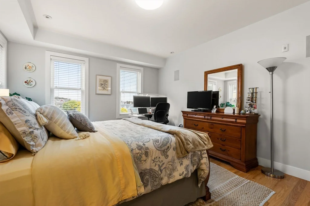 2 bed, 2 bath apartment for rent at 339 W Broadway Unit 12, South Boston — photo 13 of 23