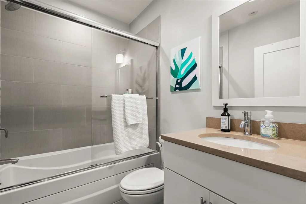 2 bed, 2 bath apartment for rent at 339 W Broadway Unit 12, South Boston — photo 19 of 23