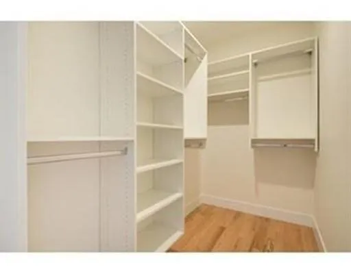 2 bed, 2 bath apartment for rent at 339 W Broadway Unit 4, South Boston — photo 6 of 8