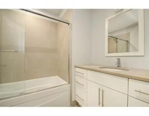 2 bed, 2 bath apartment for rent at 339 W Broadway Unit 4, South Boston — photo 4 of 8