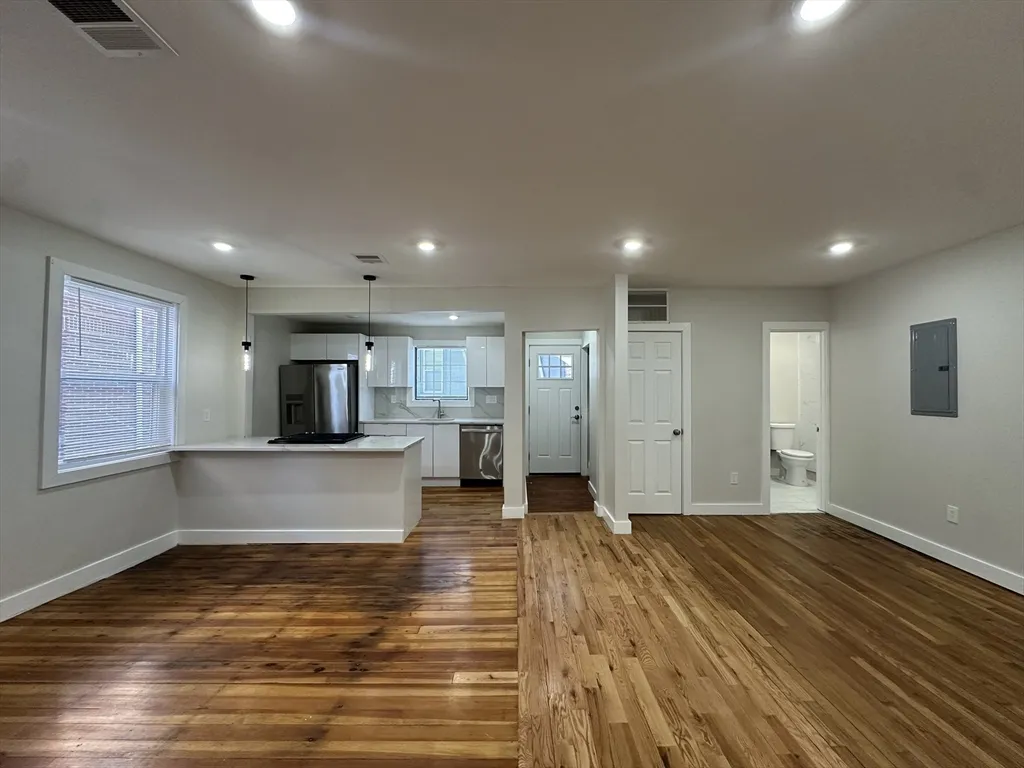 4 bed, 2 bath apartment for rent at 34-36 Abbotsfield St Unit 1, Roxbury — photo 19 of 28