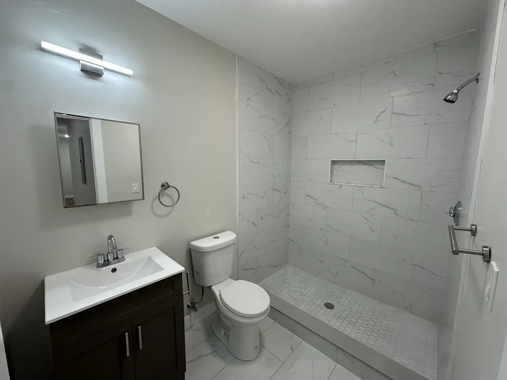 4 bed, 2 bath apartment for rent at 34-36 Abbotsfield St Unit 1, Roxbury — photo 11 of 28