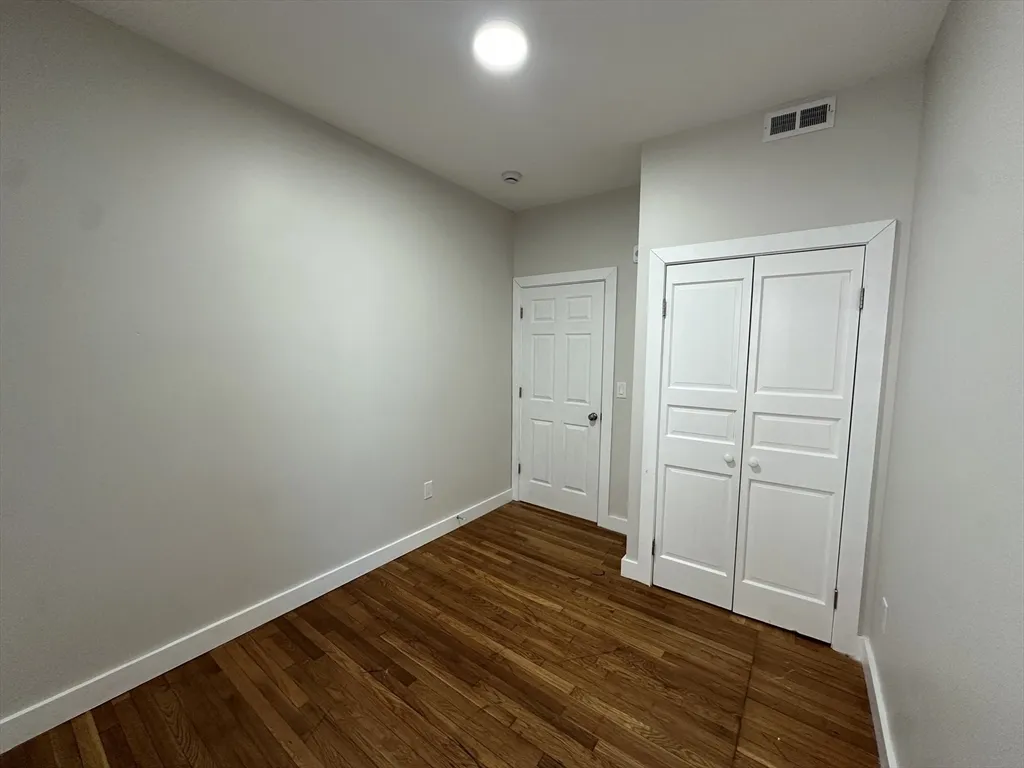 4 bed, 2 bath apartment for rent at 34-36 Abbotsfield St Unit 1, Roxbury — photo 7 of 28