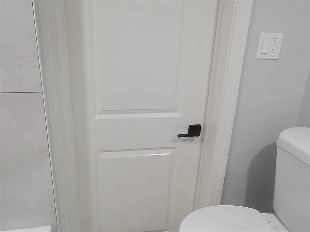2 bed, 1 bath apartment for rent at 34-36 Waverly Unit 2, Brighton — photo 7 of 31