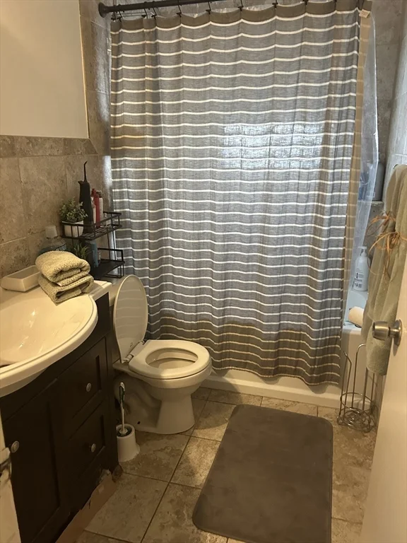 4 bed, 1 bath apartment for rent at 34-A Olcott St Unit 34A, Watertown — photo 13 of 14