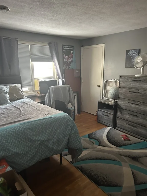 4 bed, 1 bath apartment for rent at 34-A Olcott St Unit 34A, Watertown — photo 10 of 14