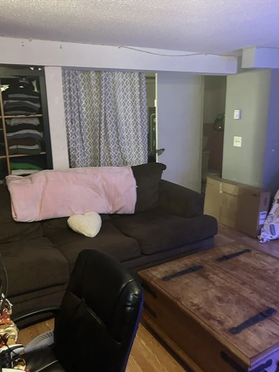 4 bed, 1 bath apartment for rent at 34-A Olcott St Unit 34A, Watertown — photo 12 of 14