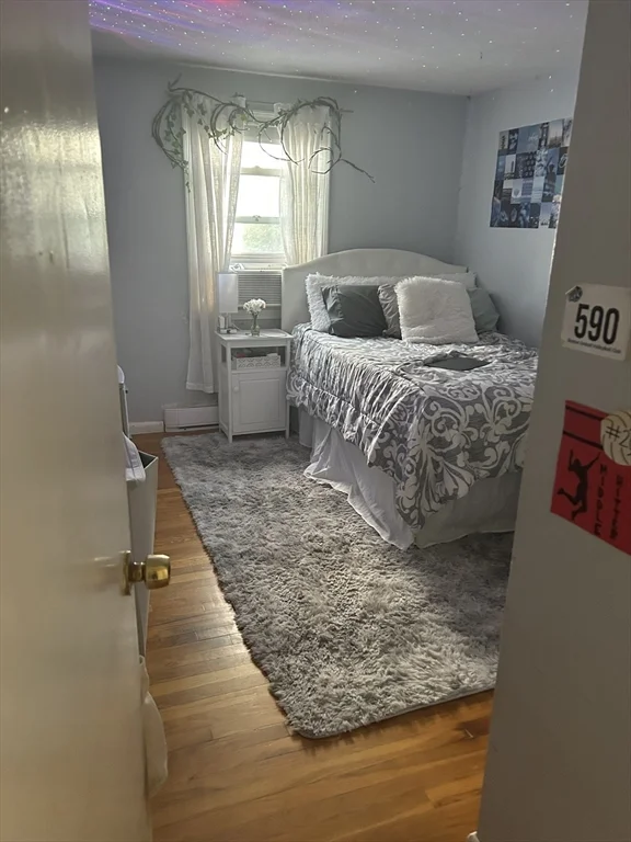 4 bed, 1 bath apartment for rent at 34-A Olcott St Unit 34A, Watertown — photo 7 of 14
