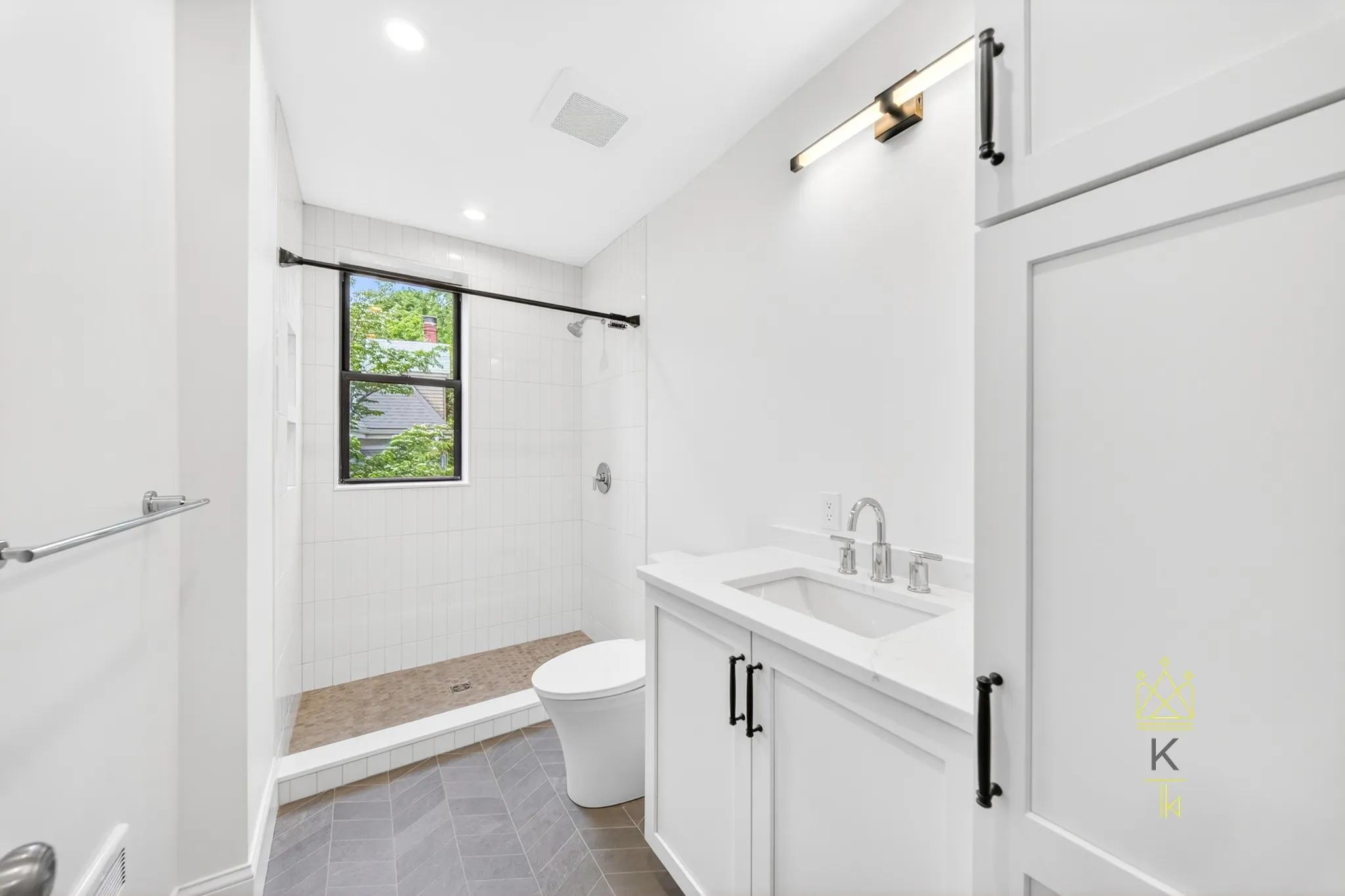 1 bed, 1 bath apartment for rent at 34 A Park St Unit 1, Griggs Park — photo 12 of 15