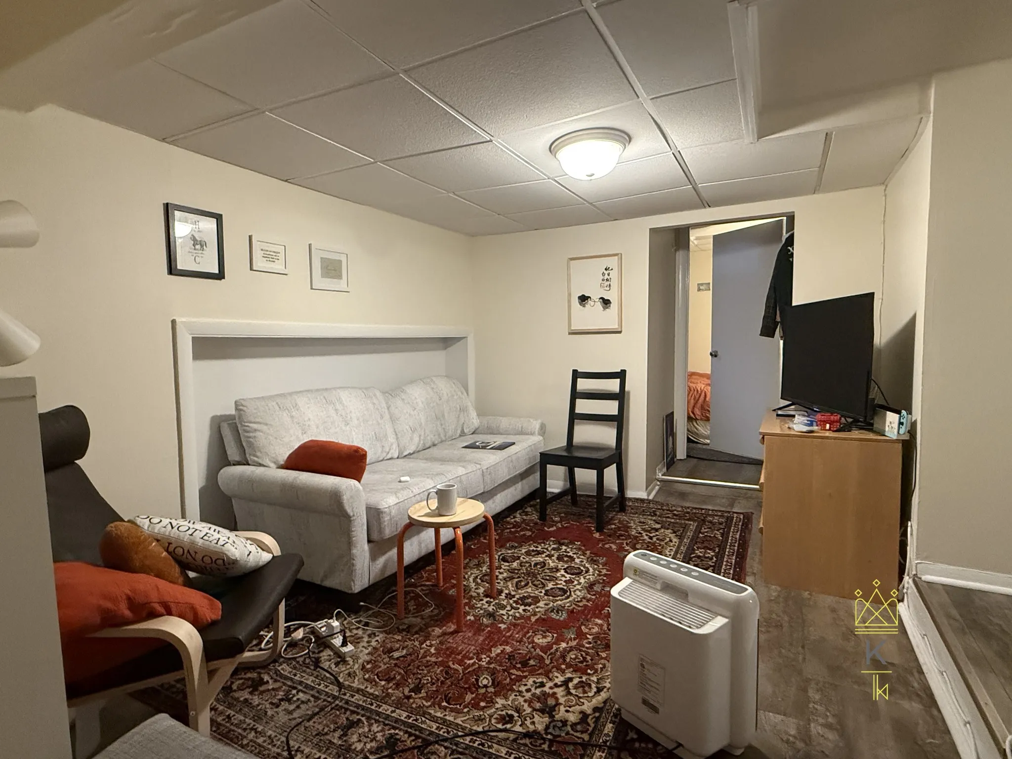 2 bed, 1 bath apartment for rent at 34 A Park St Unit B8, Griggs Park — photo 1 of 13