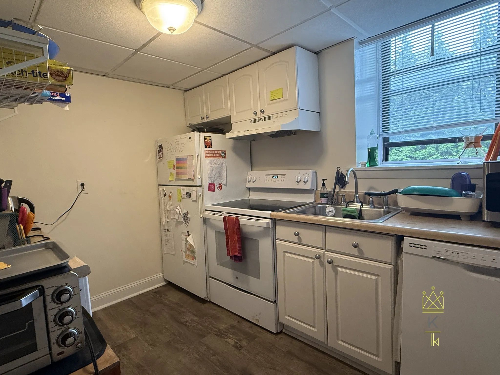 2 bed, 1 bath apartment for rent at 34 A Park St Unit B8, Griggs Park — photo 3 of 13