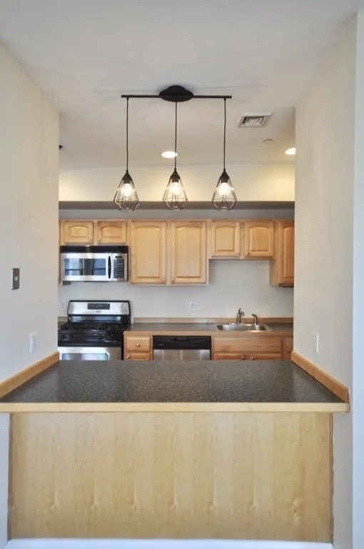 2 bed, 2 bath apartment for rent at 34 Allston Unit 3, Charlestown — photo 10 of 22