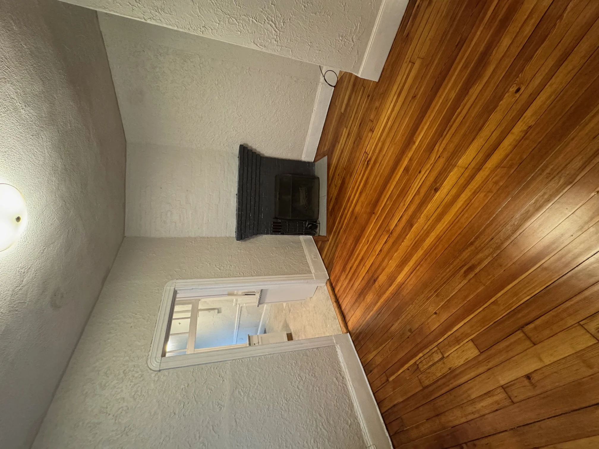 2 bed, 1 bath apartment for rent at 34 Anderson Unit 4, Beacon Hill — photo 5 of 11